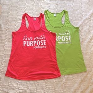 Racerback wicking tank (coral)